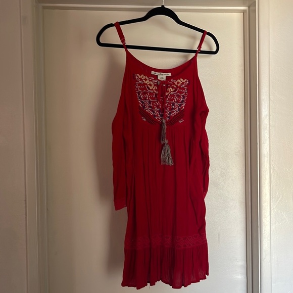 American Rag cold shoulder top M - Picture 1 of 6